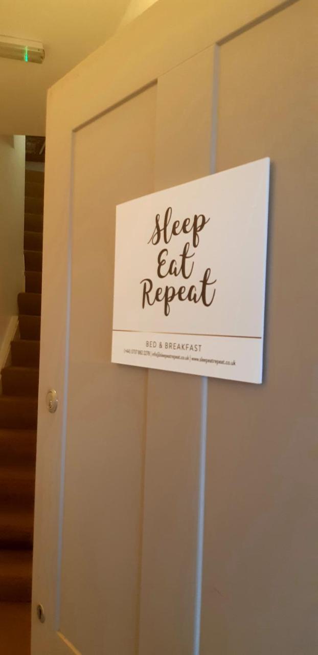 Sleep, Eat, Repeat Bed And Breakfast Macclesfield Dış mekan fotoğraf